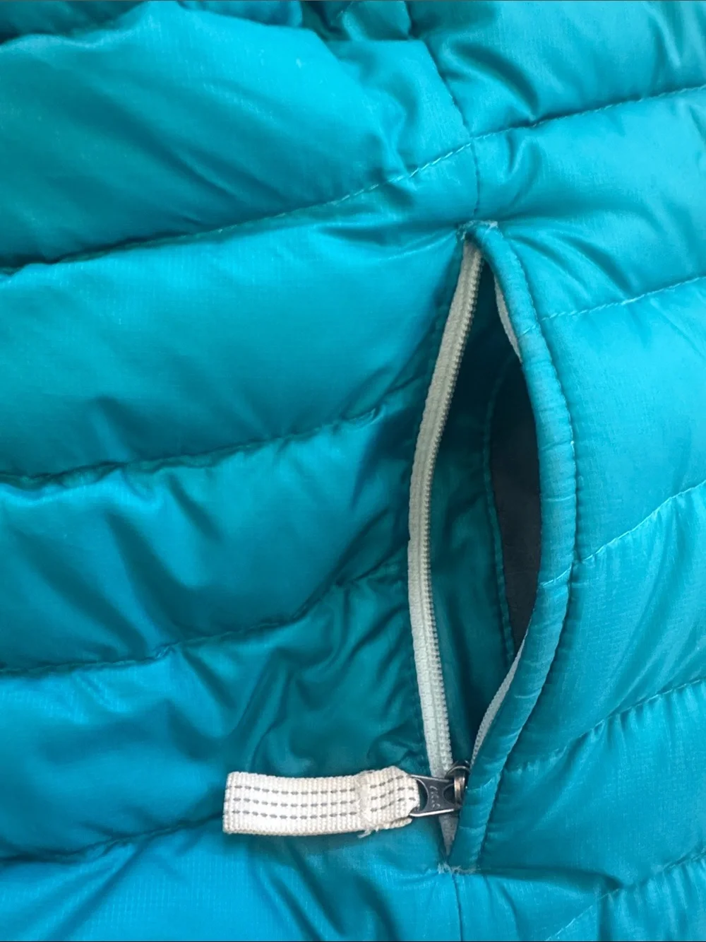 Patagonia Teal Quilted Down Vest